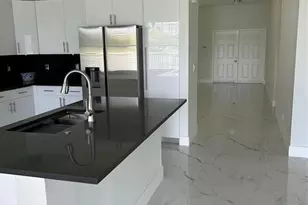 4211 NW 44th Terrace, Coconut Creek, FL 33073 - Photo 5