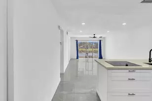 2451 SW 82nd Ave, Davie, FL 33324 - Photo 7