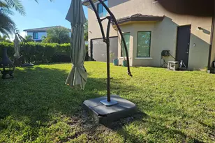 10768 Azul Ln, Parkland, FL 33076 - Photo 5