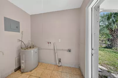 1230 NW 29th Way, Fort Lauderdale, FL 33311 - Photo 21