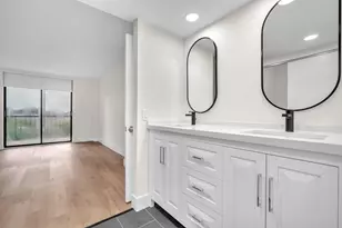 3900 N Hills Dr, Hollywood, FL 33021 - Photo 15