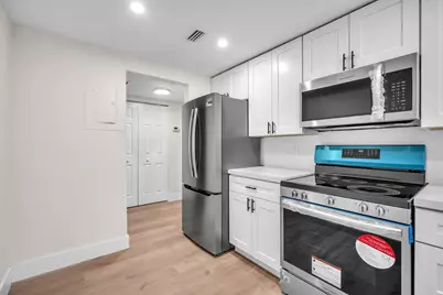 3900 N Hills Drive #414, Hollywood, FL 33021 - Photo 3