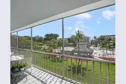 4700 Washington Street #301, Hollywood, FL 33021 - Photo 1