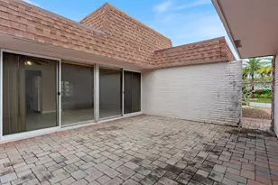 4705 Bayberry Ln, Tamarac, FL 33319 - Photo 11