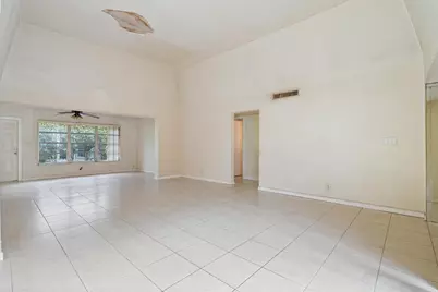 4705 Bayberry Lane, Tamarac, FL 33319 - Photo 9