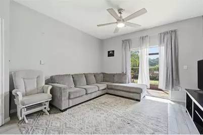 5518 Metrowest Boulevard #11-104, Orlando, FL 32811 - Photo 15