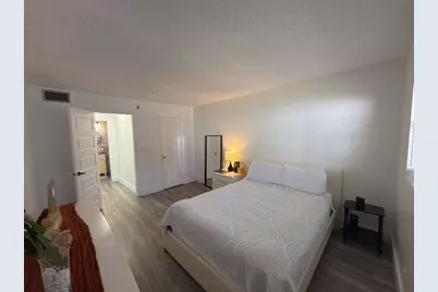 2200 Taylor Street #104, Hollywood, FL 33020 - Photo 13