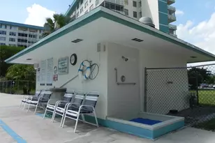 4330 Hillcrest Dr, Hollywood, FL 33021 - Photo 25