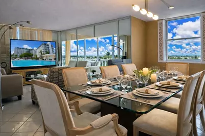 4330 Hillcrest Drive #420, Hollywood, FL 33021 - Photo 9