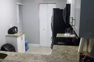 7845 NW 41 Ct, Sunrise, FL 33351 - Photo 11