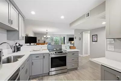 800 Cypress Grove Drive #308, Pompano Beach, FL 33069 - Photo 3