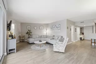 800 Cypress Grove Dr, Pompano Beach, FL 33069 - Photo 11