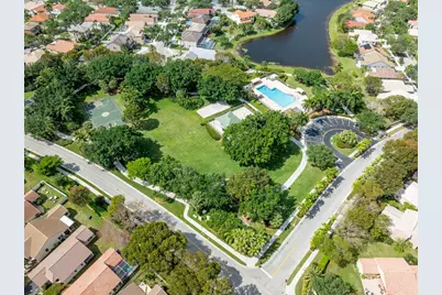 1005 Cedar Falls Drive, Weston, FL 33327 - Photo 27