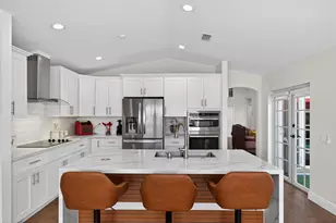 1005 Cedar Falls Dr, Weston, FL 33327 - Photo 11