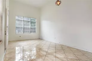 1061 SW 147th Ter, Pembroke Pines, FL 33027 - Photo 5