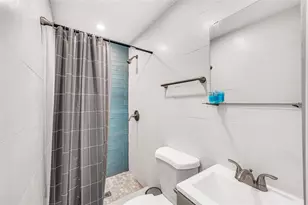 1760 NE 13th St, Fort Lauderdale, FL 33304 - Photo 25