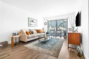 140 Cypress Club Dr, Pompano Beach, FL 33060 - Photo 7