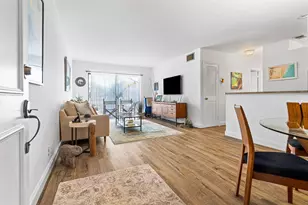 140 Cypress Club Dr, Pompano Beach, FL 33060 - Photo 5