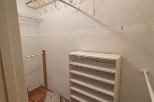 9261 SW 68th St, Miami, FL 33173 - Photo 11