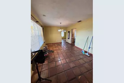 9261 SW 68th Street, Miami, FL 33173 - Photo 15