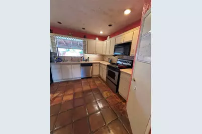 9261 SW 68th Street, Miami, FL 33173 - Photo 17