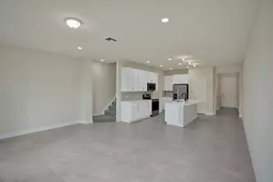 4841 Chantilly Rd, Lake Worth, FL 33467 - Photo 3