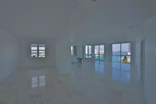 7910 Harbor Island Dr, North Bay Village, FL 33141 - Photo 3