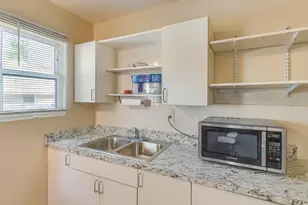 1933 Taylor St, Hollywood, FL 33020 - Photo 15