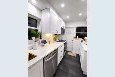 1933 Taylor Street, Hollywood, FL 33020 - Photo 3