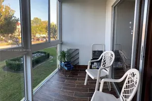 12701 SW 14th St, Pembroke Pines, FL 33027 - Photo 9