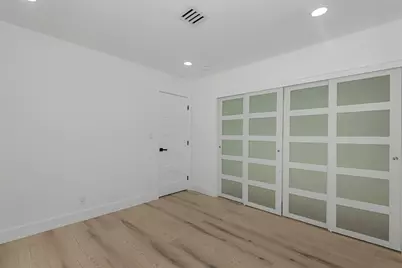 4721 Bayview Drive, Fort Lauderdale, FL 33308 - Photo 19