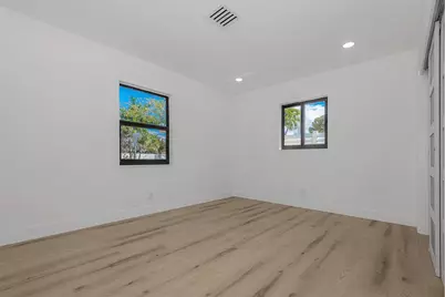 4721 Bayview Drive, Fort Lauderdale, FL 33308 - Photo 15