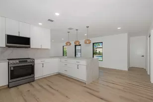 4721 Bayview Dr, Fort Lauderdale, FL 33308 - Photo 11