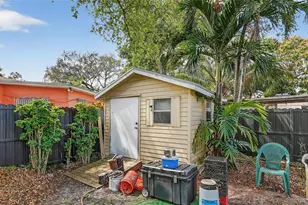 154 NW 67th St, Miami, FL 33150 - Photo 29