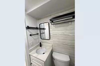 299 SE 12th Avenue, Deerfield Beach, FL 33441 - Photo 5