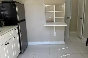 299 SE 12th Ave, Deerfield Beach, FL 33441 - Photo 15