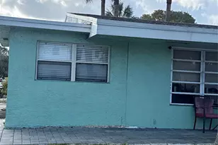 299 SE 12th Ave, Deerfield Beach, FL 33441 - Photo 17