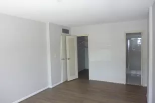 1831 NE 38th St, Fort Lauderdale, FL 33308 - Photo 11