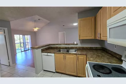 11205 W Atlantic Boulevard #305, Coral Springs, FL 33071 - Photo 5