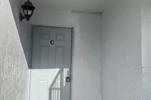 805 N Franklin Ave, Homestead, FL 33034 - Photo 5