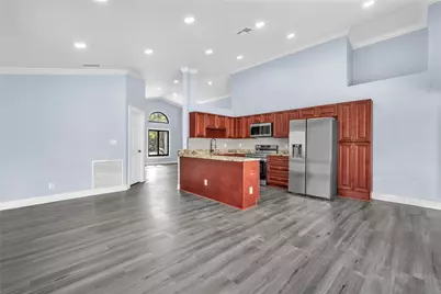 2831 NW 111th Avenue, Sunrise, FL 33322 - Photo 3