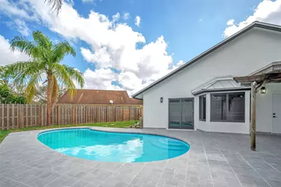 2831 NW 111th Avenue, Sunrise, FL 33322 - Photo 27