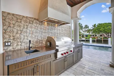 2425 Delmar Place, Fort Lauderdale, FL 33301 - Photo 47