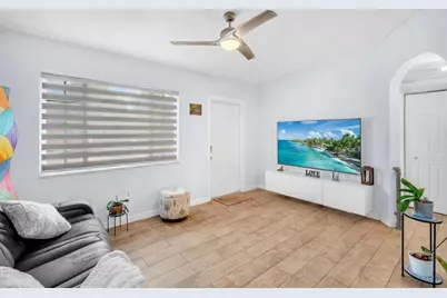 404 S 62nd Terrace, Hollywood, FL 33023 - Photo 3