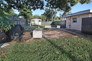 707 NE 15th St, Fort Lauderdale, FL 33304 - Photo 23