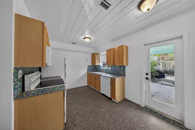 1802 Lauderdale Manor Drive, Fort Lauderdale, FL 33311 - Photo 9