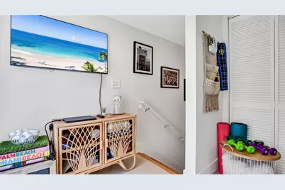 816 NE 7th Street, Dania Beach, FL 33004 - Photo 29