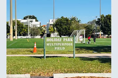 816 NE 7th Street, Dania Beach, FL 33004 - Photo 37