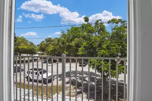 3432 NE 15th Ave, Oakland Park, FL 33334 - Photo 31