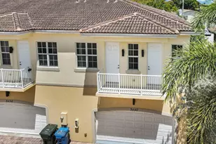 3432 NE 15th Ave, Oakland Park, FL 33334 - Photo 3